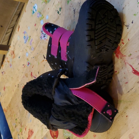 SIZE 6 Toddler Winter Boot Pink - Picture 2 of 2